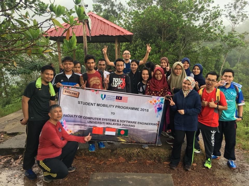 Mobility Programme Students Climbing Panorama Hill