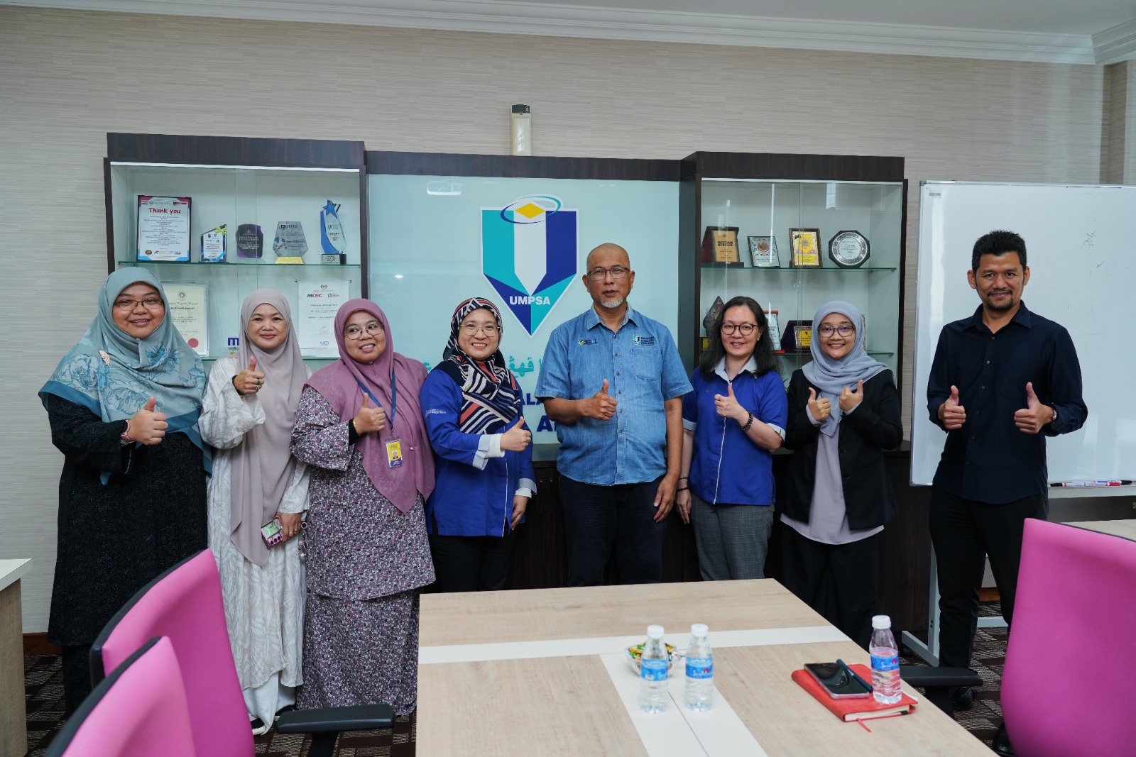 Delegasi FSKTM UNIMAS Adakan Lawatan Rasmi ke Fakulti Komputeran UMPSA